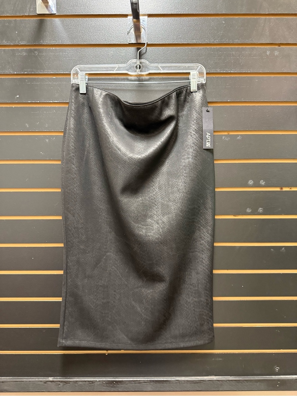 NWT APT. 9 Black Faux Leather Snake Print Pencil Skirt Size Large